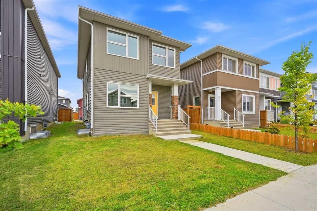 234 Chelsea Heath, Chestermere — photo 4 of 50