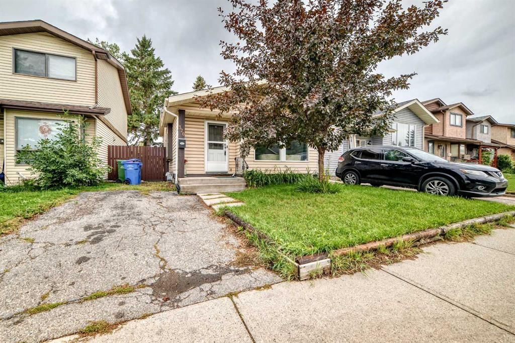 320 Abinger Crescent NE, Calgary — main listing photo