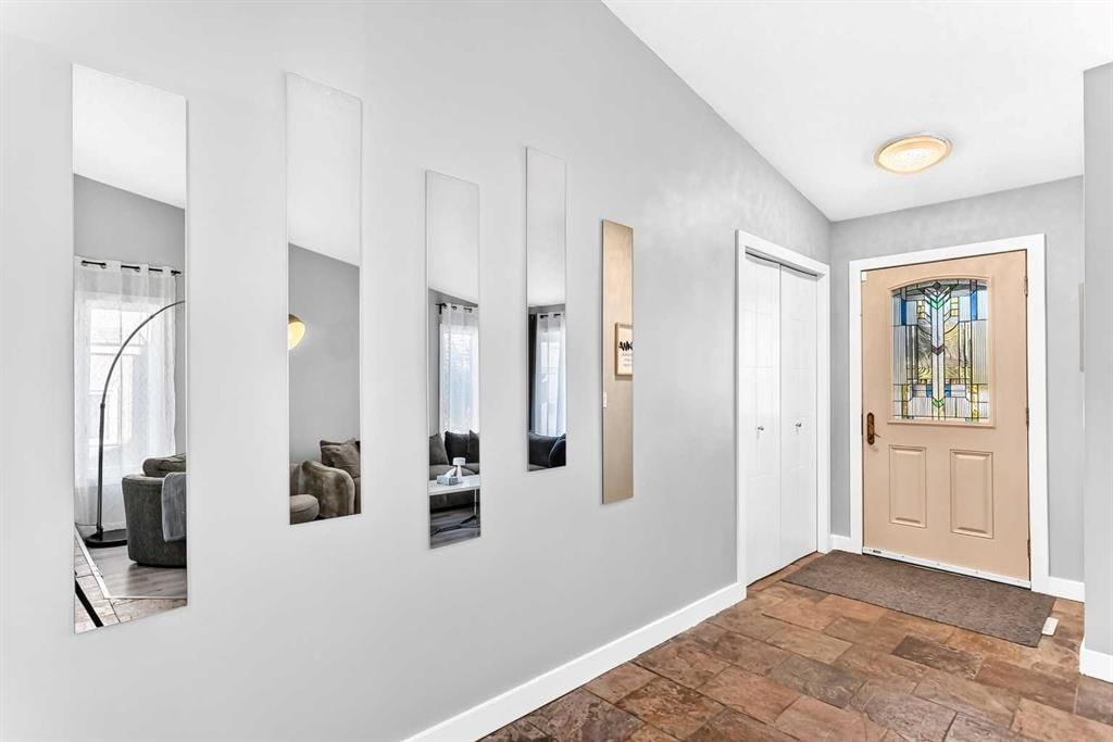 63 Millpark Road SW, Calgary — photo 4 of 48