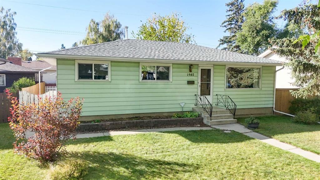 1987 Cottonwood Crescent SE, Calgary — recently sold home