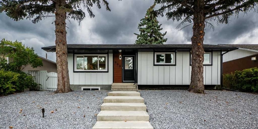 808 Avonlea Place SE, Calgary — photo 2 of 38