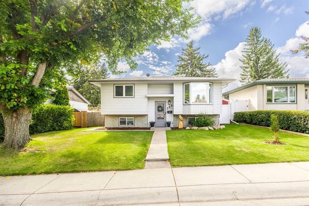723 Canfield Place SW, Calgary — main listing photo