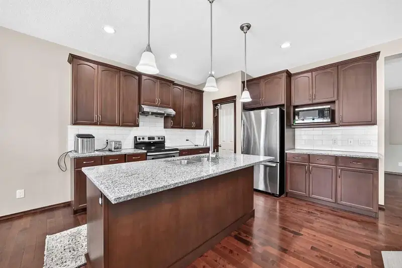 36 Auburn Bay Avenue SE, Calgary — photo 3 of 50