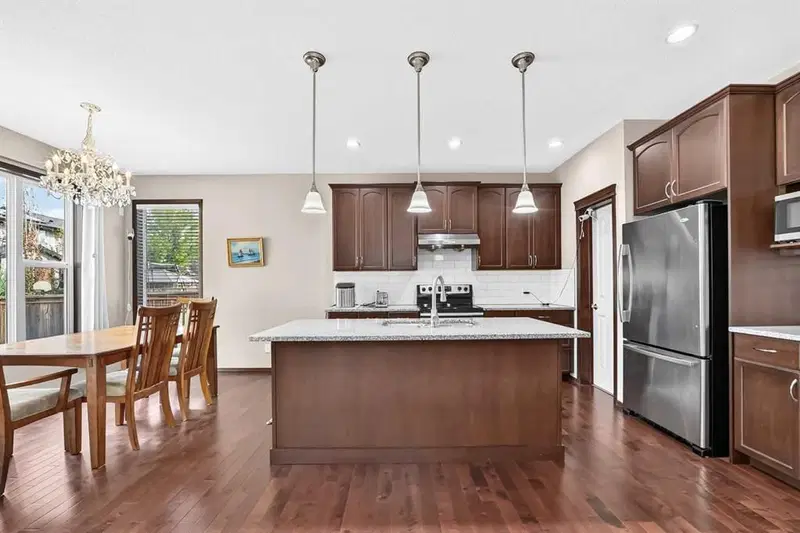 36 Auburn Bay Avenue SE, Calgary — photo 4 of 50