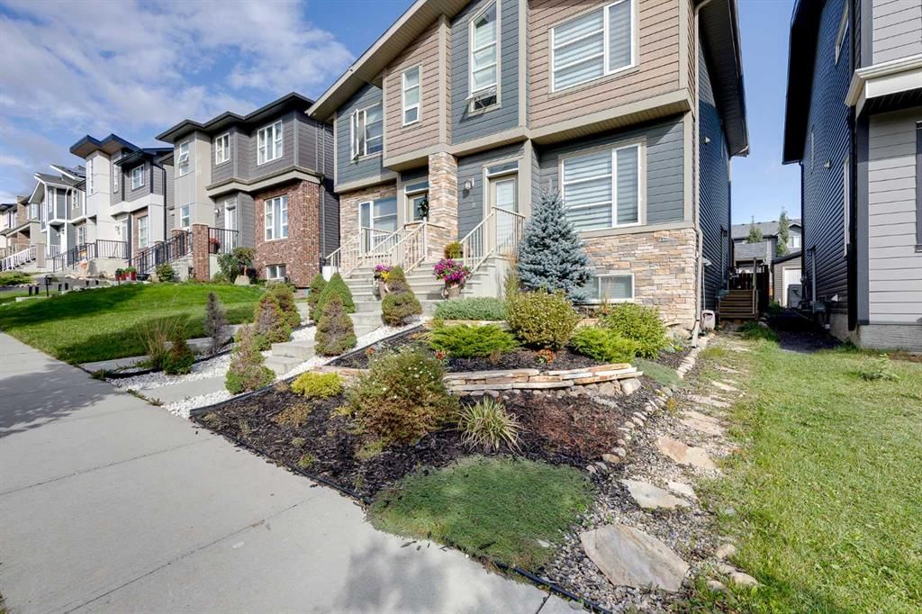 38 Sage Bluff Gate NW, Calgary — photo 3 of 45