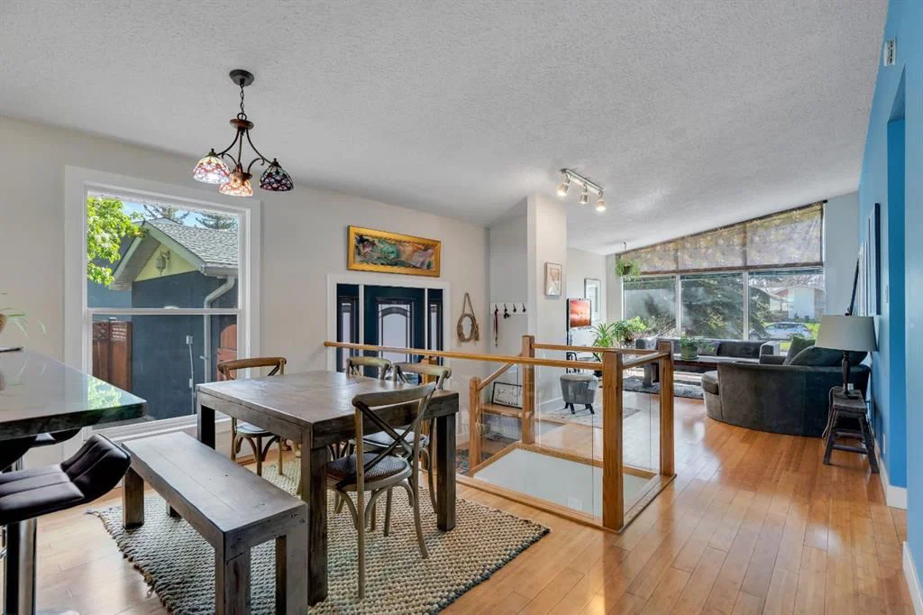 6316 Crowchild Trail SW, Calgary — photo 2 of 42