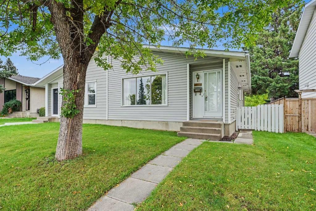 6008 37 Street SW, Calgary — recently sold semi-detached home