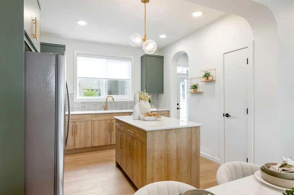 63 Osprey Hill Point SW, Calgary — photo 4 of 25