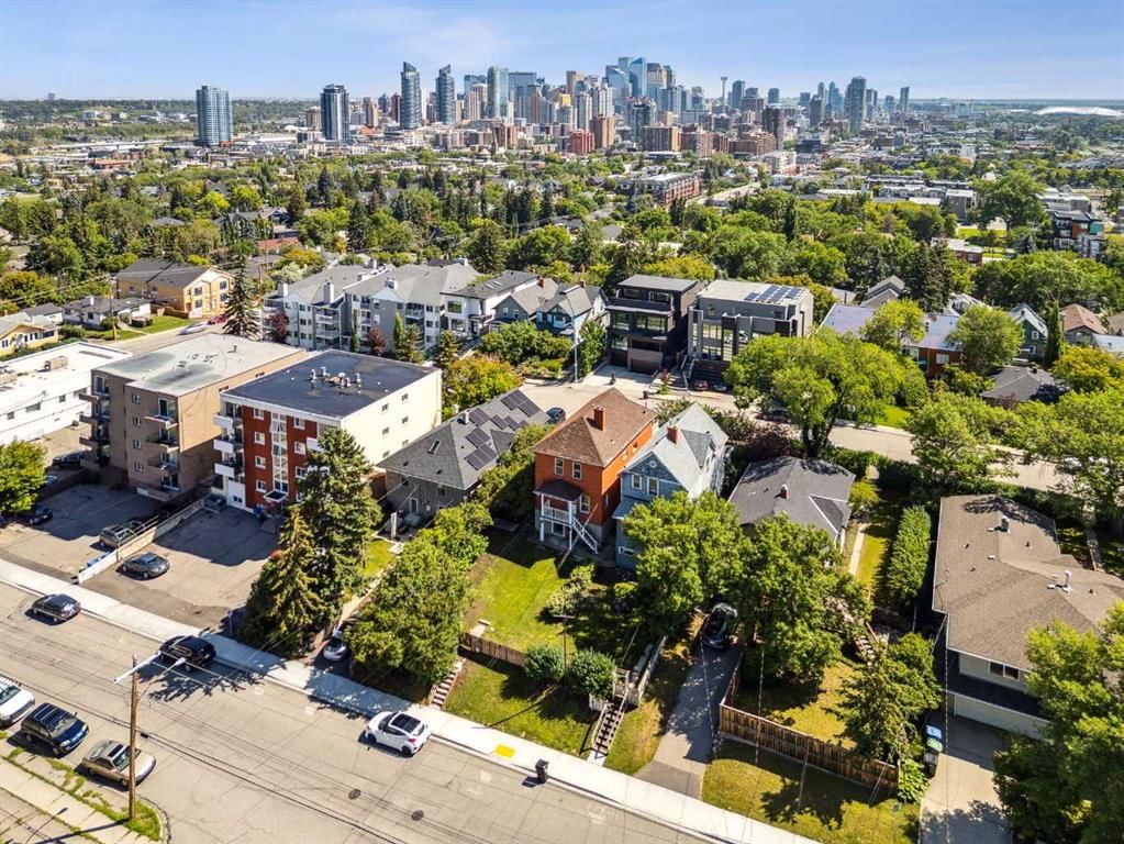 1823 18A Street SW, Calgary — photo 5 of 5