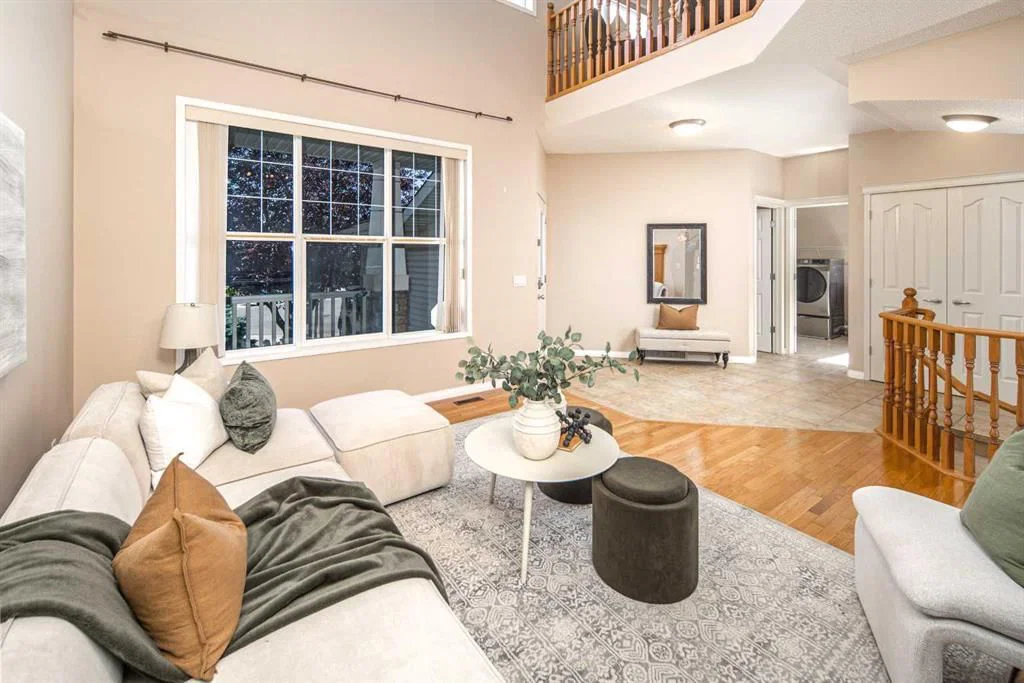 66 Royal Oak Grove NW, Calgary — photo 4 of 50