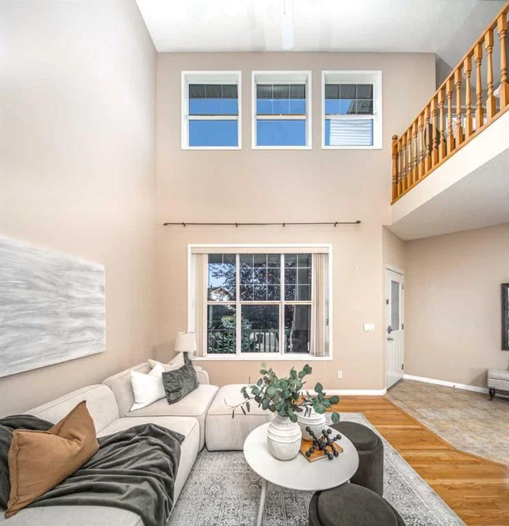 66 Royal Oak Grove NW, Calgary — photo 5 of 50