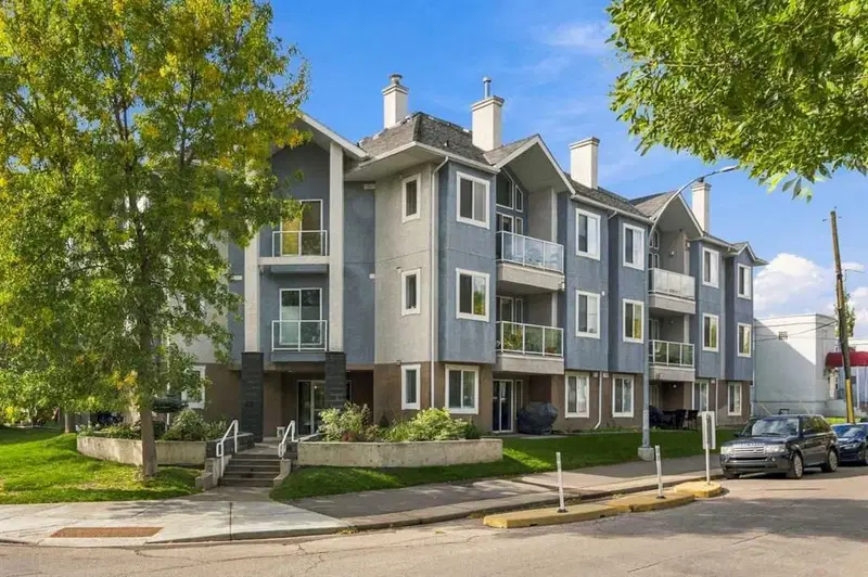 306, 3501 15 Street SW, Calgary — photo 3 of 43