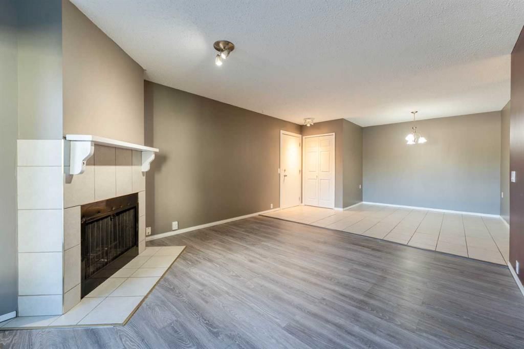 425, 10120 Brookpark Boulevard SW, Calgary — photo 5 of 26