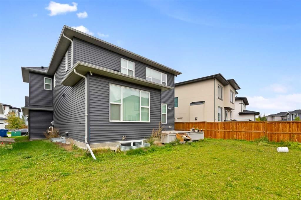 111 Sandpiper Park, Chestermere — photo 4 of 36