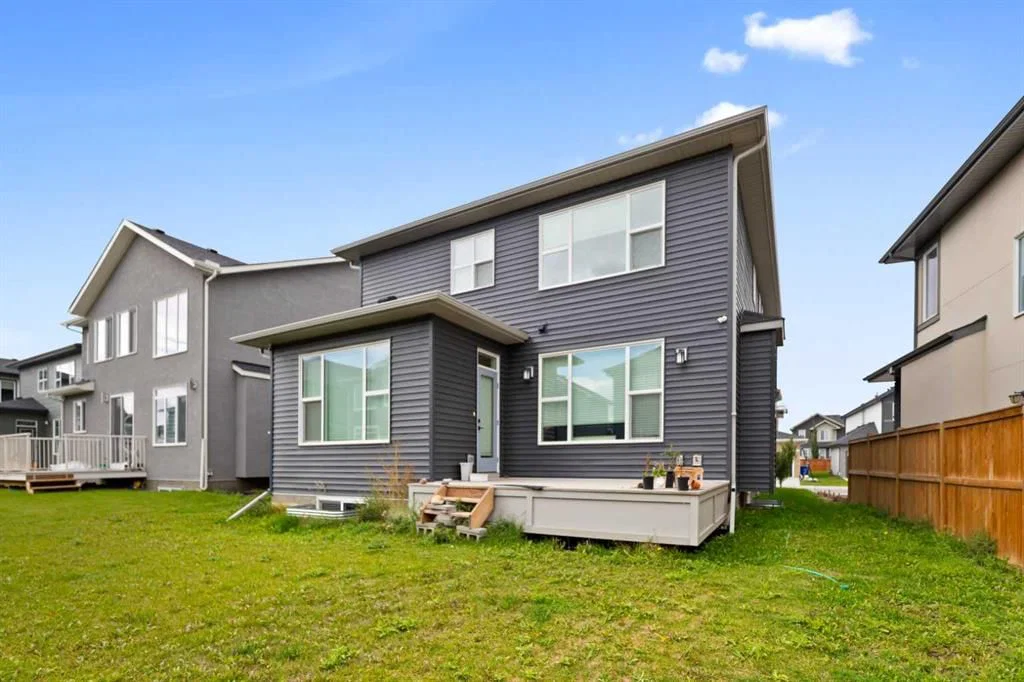 111 Sandpiper Park, Chestermere — photo 5 of 36