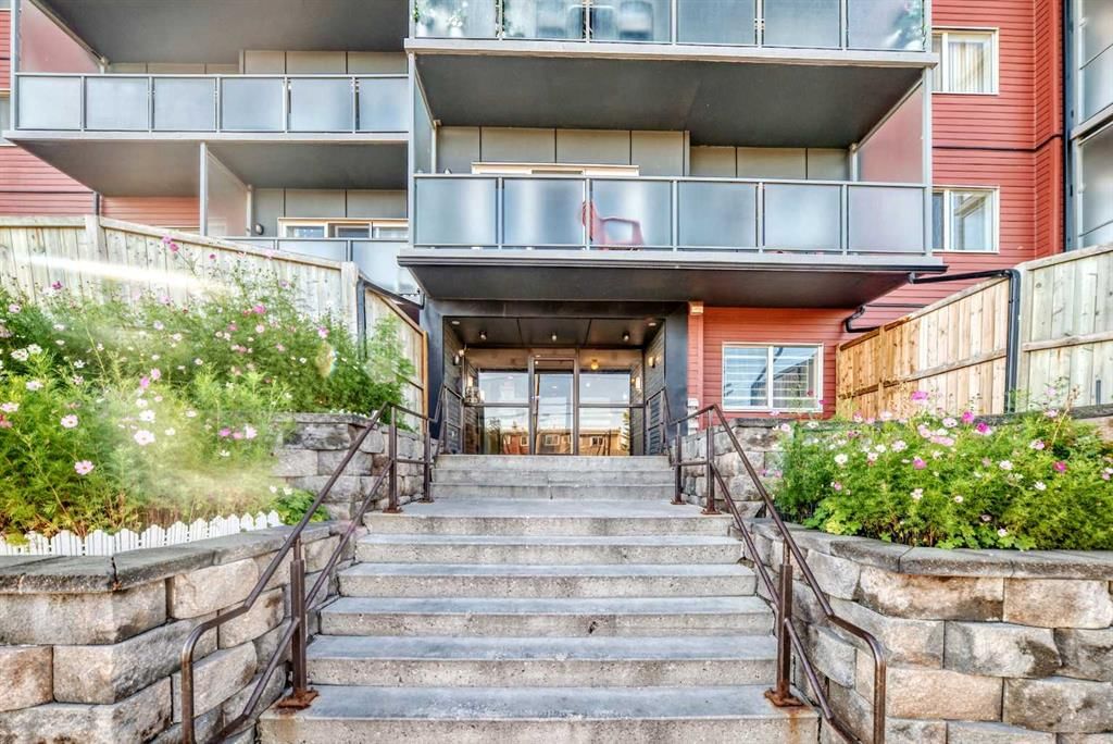 110, 335 Garry Crescent NE, Calgary — photo 3 of 49