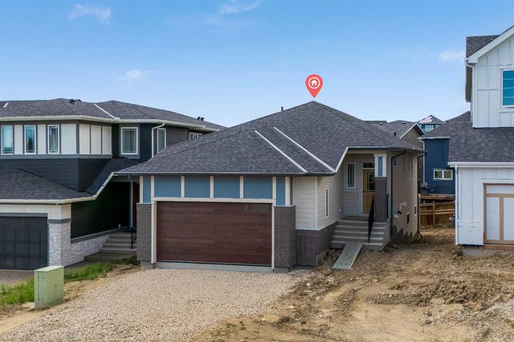 101 Creekstone Hill SW, Calgary — photo 3 of 50