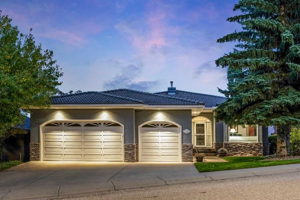 12 Patina Hill SW, Calgary — photo 2 of 49