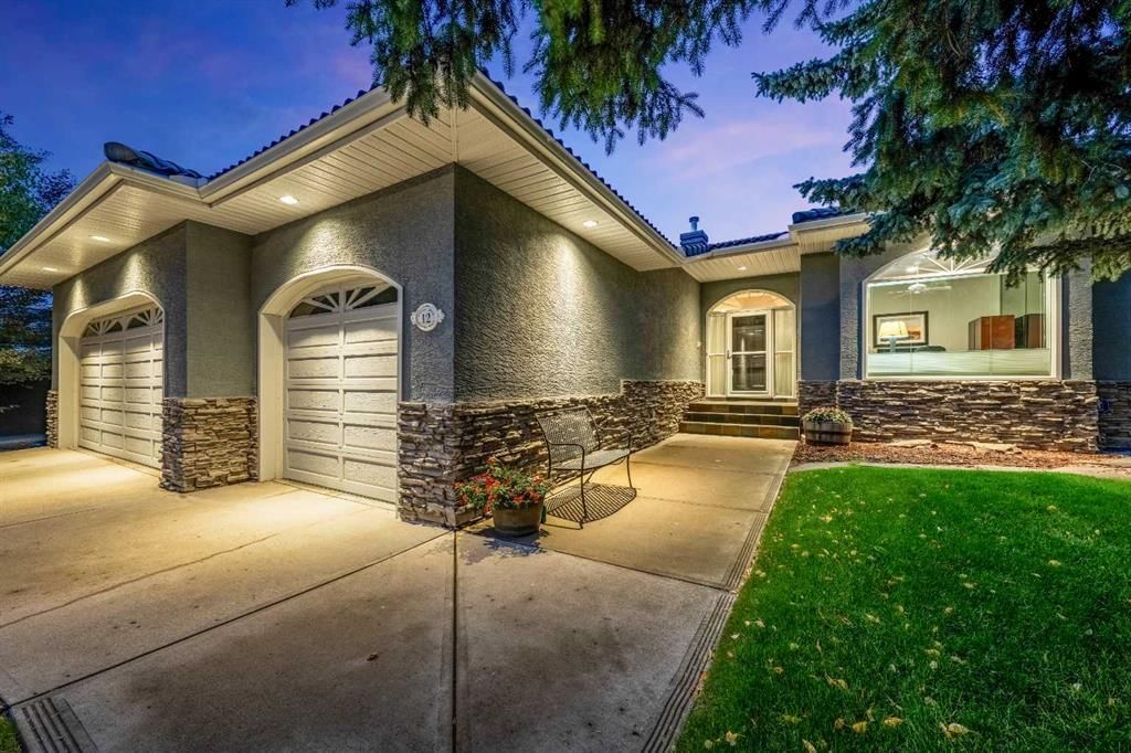 12 Patina Hill SW, Calgary — photo 3 of 49