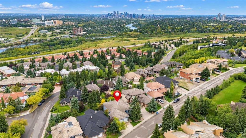 12 Patina Hill SW, Calgary — photo 5 of 49
