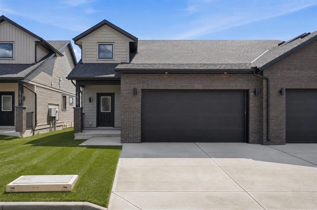1600, 15 Coopersfield Link SW, Airdrie — photo 2 of 36