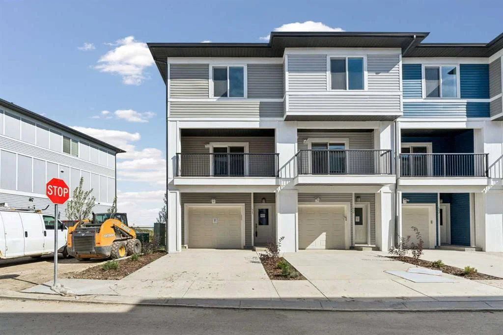 42, 200 Belmont Street SW, Calgary — townhome for sale