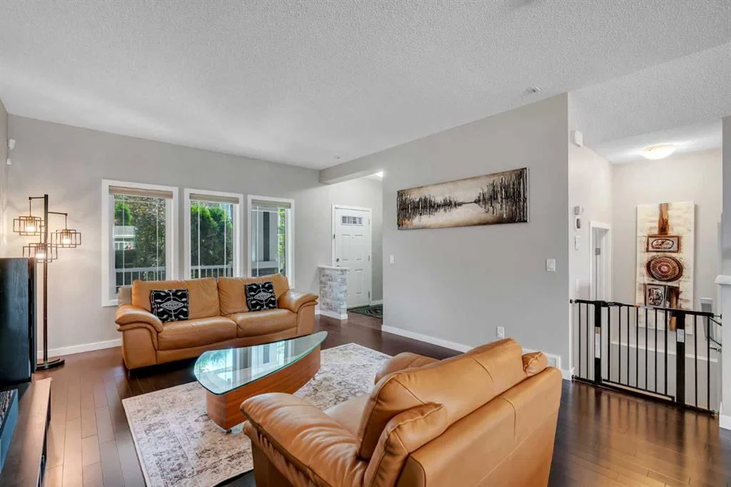 72 Redstone Common NE, Calgary — photo 3 of 28