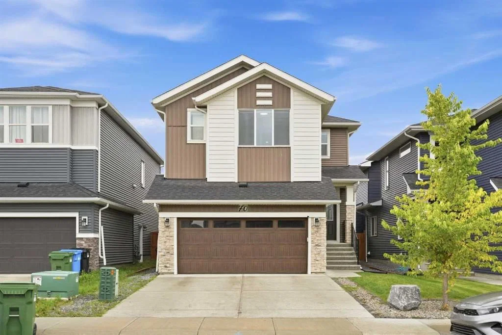 70 Creekside Avenue SW, Calgary — main listing photo