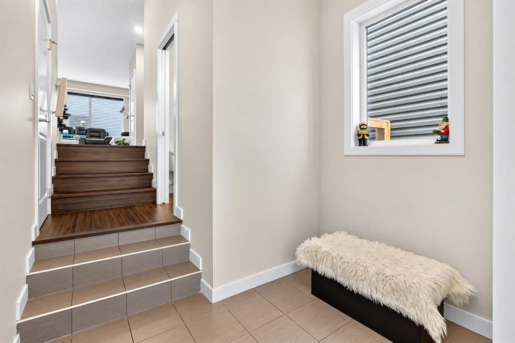 40 Sage Bluff Way NW, Calgary — photo 2 of 27
