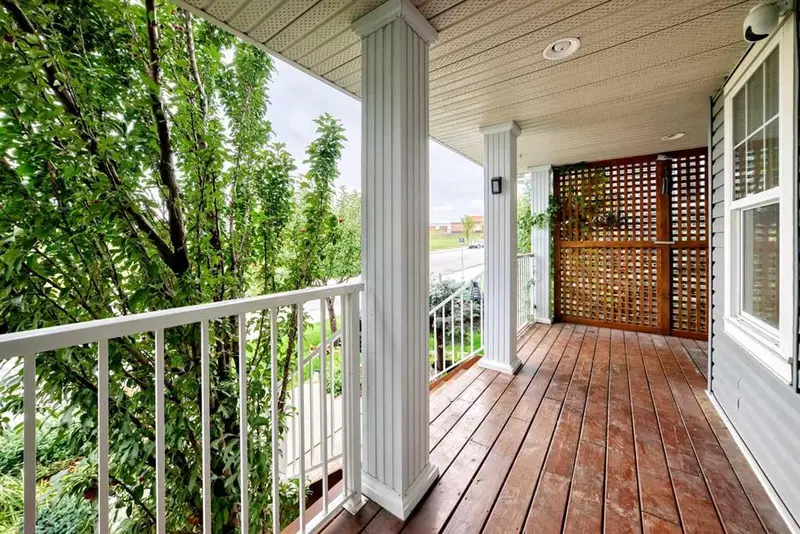203 Evanston Way NW, Calgary — photo 3 of 44