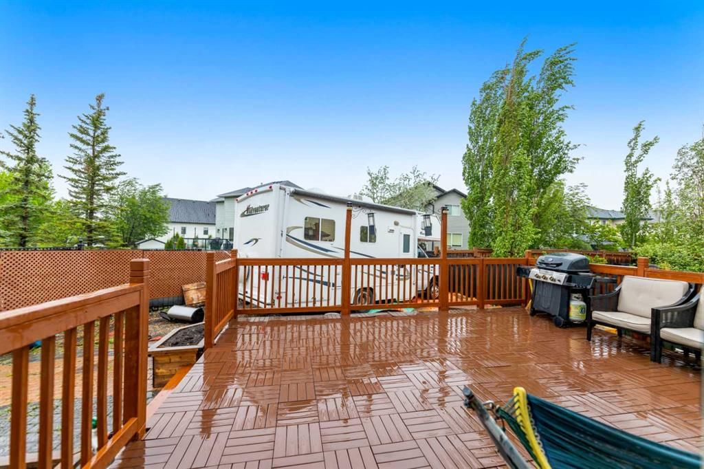 148 Springmere Way, Chestermere — photo 4 of 25