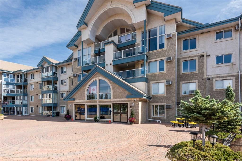 220, 7229 SIerra Morena Boulevard SW, Calgary — main listing photo