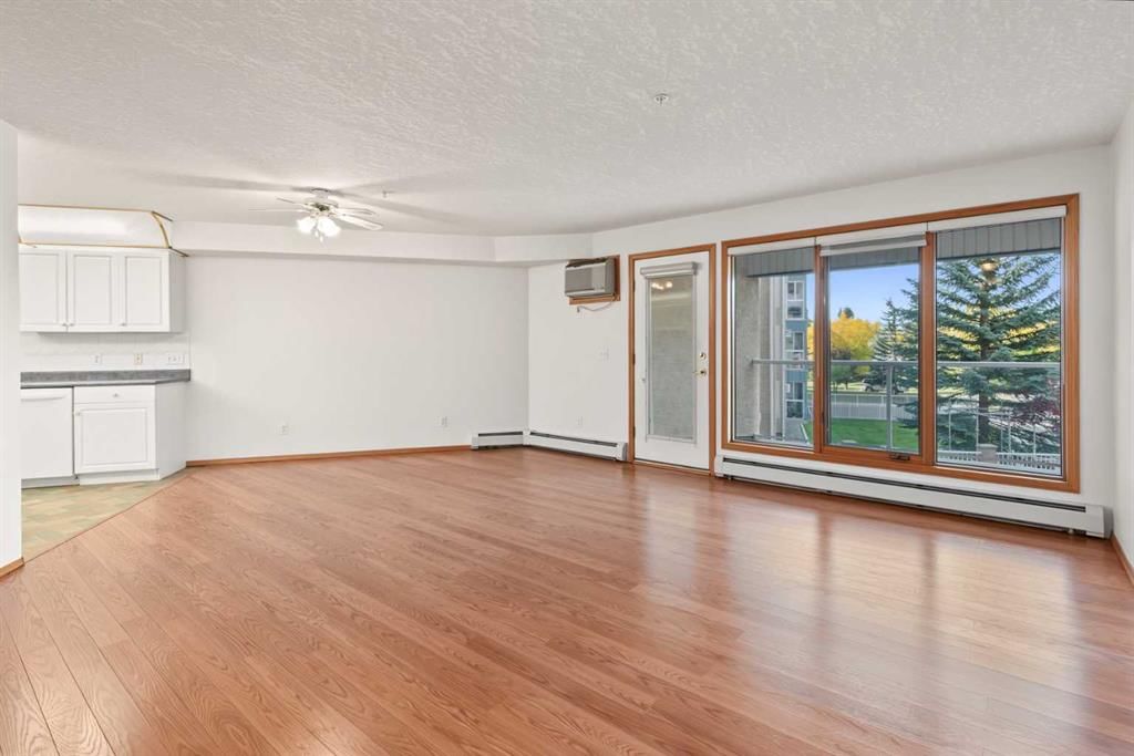 220, 7229 SIerra Morena Boulevard SW, Calgary — photo 4 of 48
