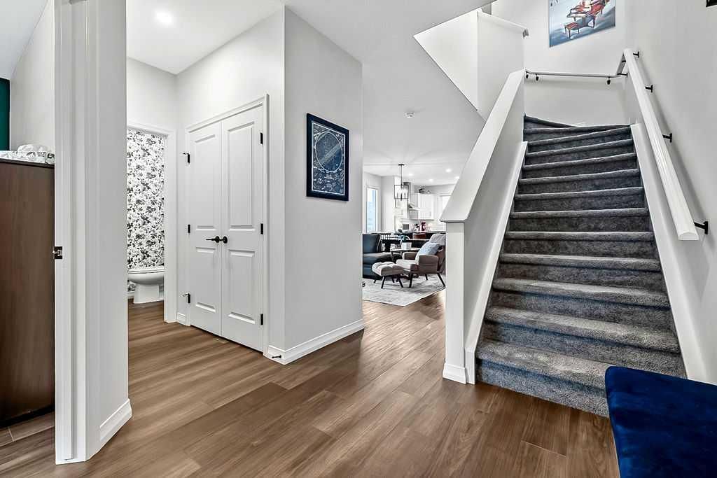 86 Legacy Glen Way SE, Calgary — photo 5 of 40