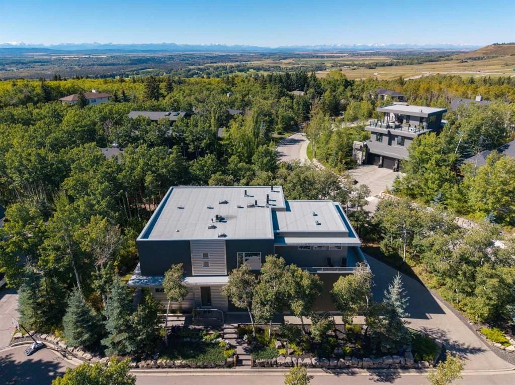 50 Posthill Drive SW, Calgary — home for sale