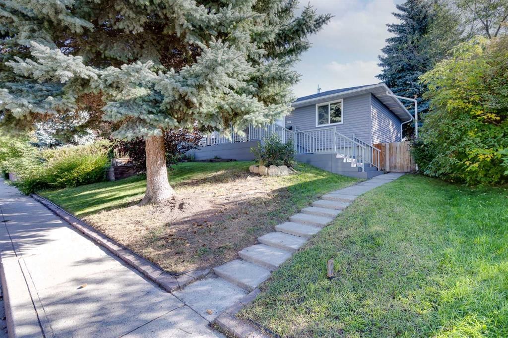 3216 15 Street NW, Calgary — photo 3 of 46