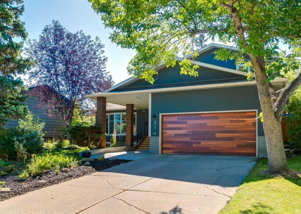 871 Oakside Circle SW, Calgary — home for sale