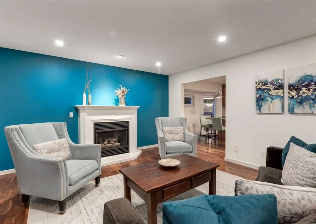 871 Oakside Circle SW, Calgary — photo 4 of 49