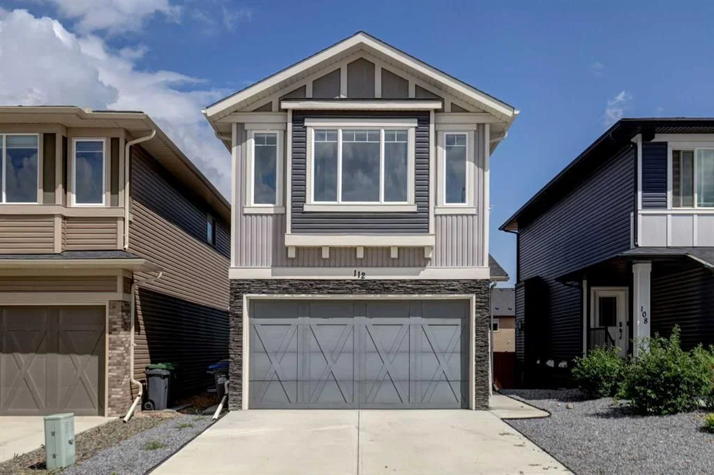 112 Emberside Place, Cochrane — photo 2 of 36