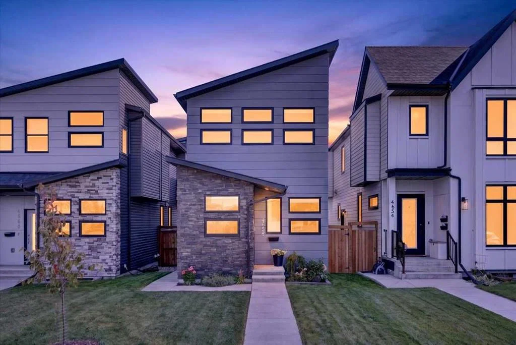 4656 82 Street NW, Calgary — main listing photo