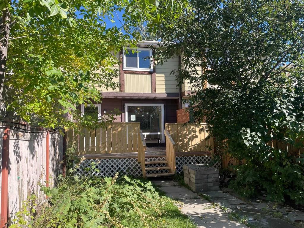 3315 56 Street NE, Calgary — photo 2 of 24