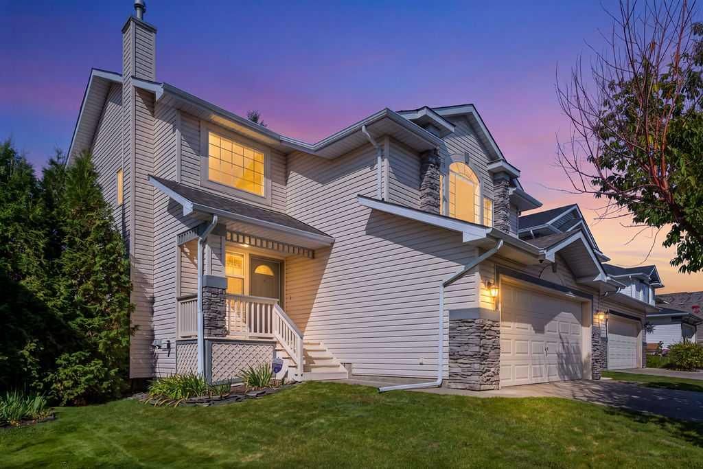 472 Douglas Glen Point SE, Calgary — main listing photo