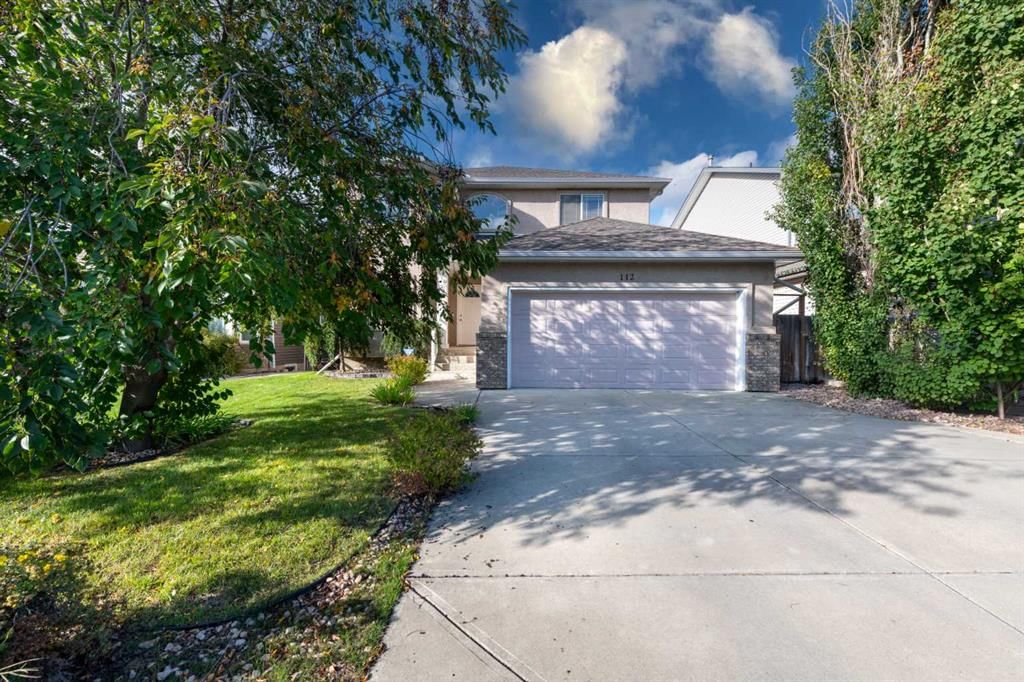 112 Cove Crescent, Calgary — detached for sale