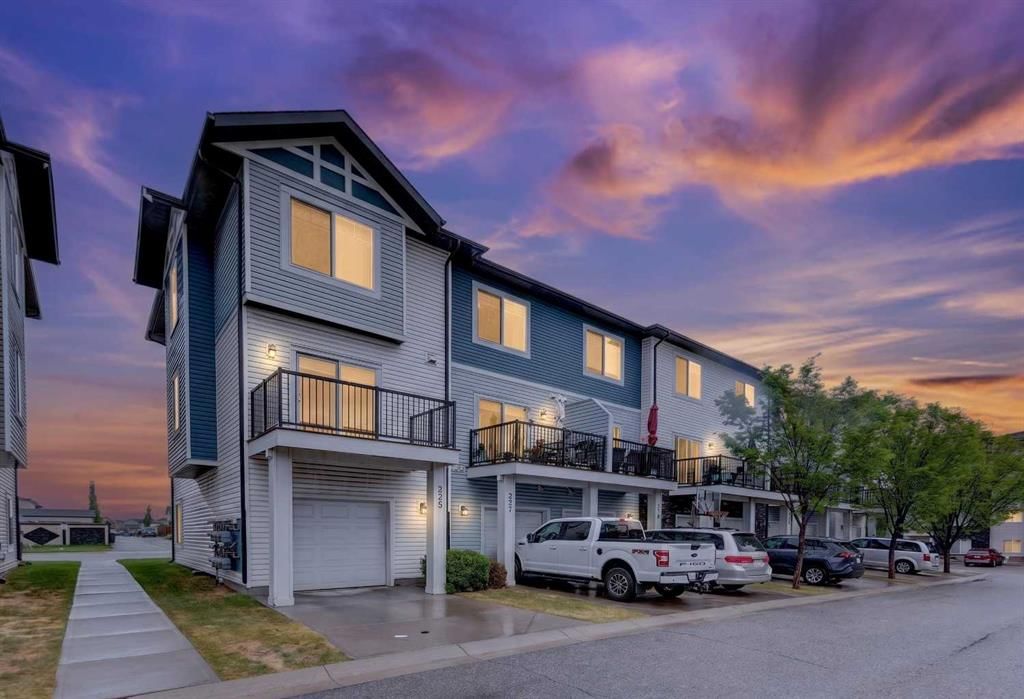 337 Taralake Way NE, Calgary — main listing photo