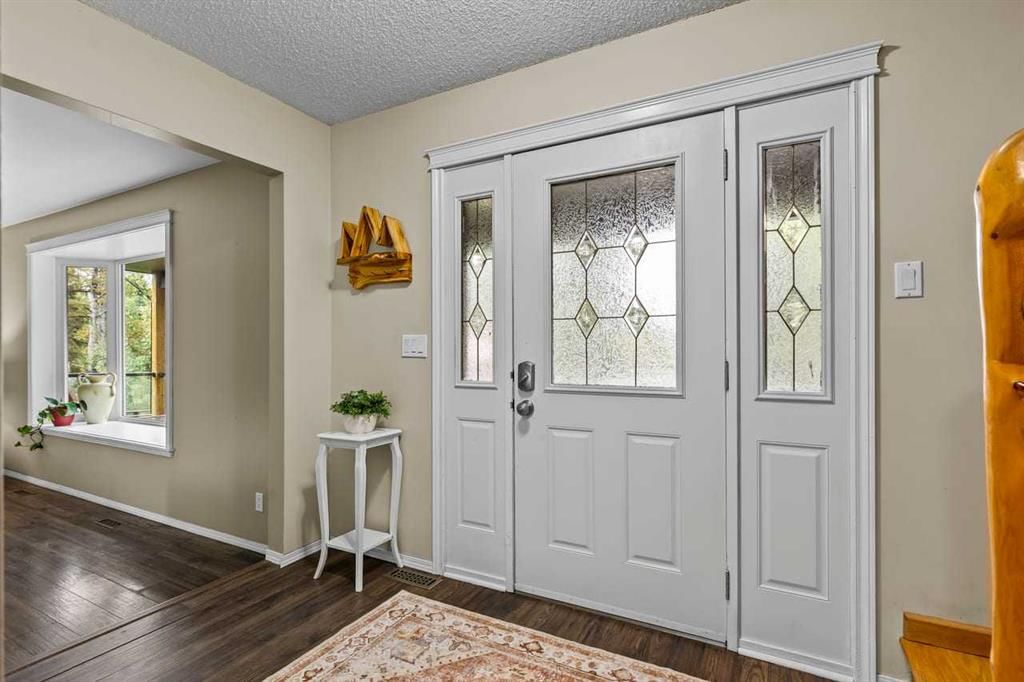 352056 Pine Ridge Drive W, Rural Foothills County — photo 3 of 50