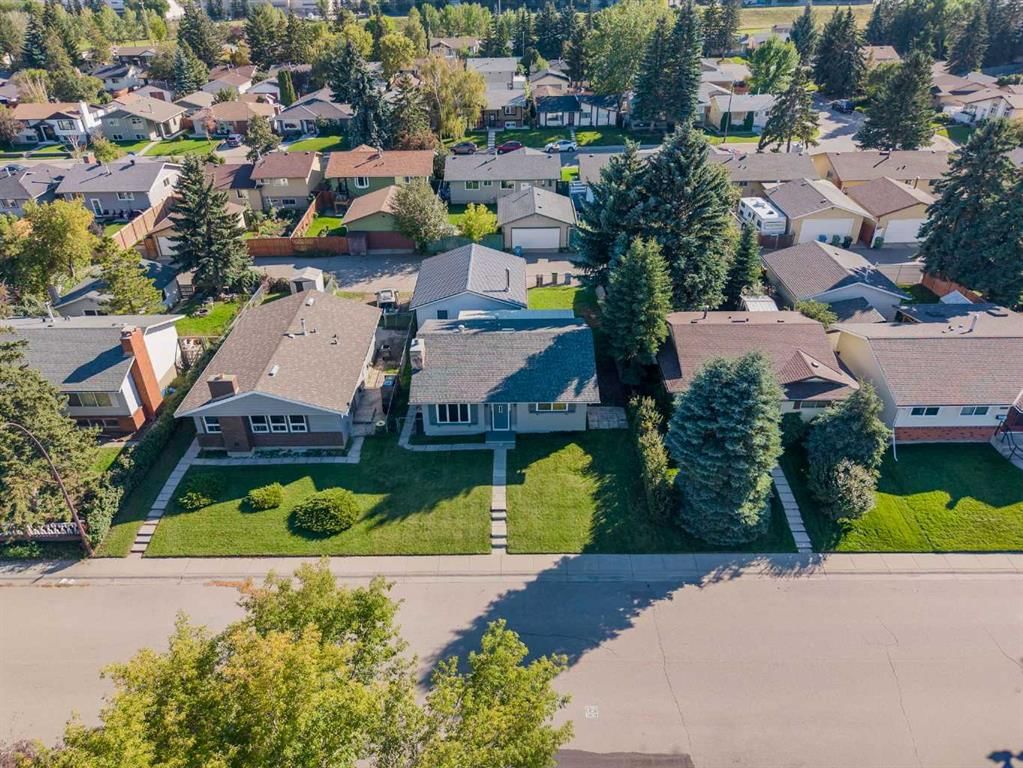 2727 Doverbrook Road SE, Calgary — photo 2 of 42