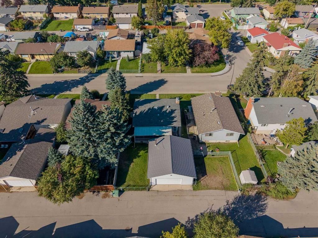 2727 Doverbrook Road SE, Calgary — photo 3 of 42