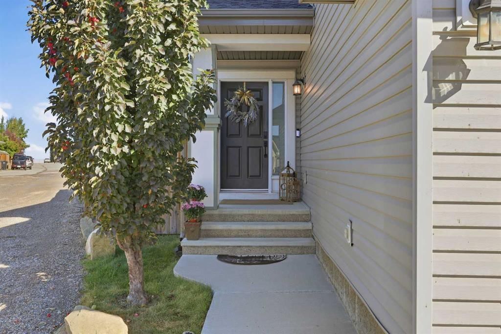91 Copperpond Terrace SE, Calgary — photo 2 of 42