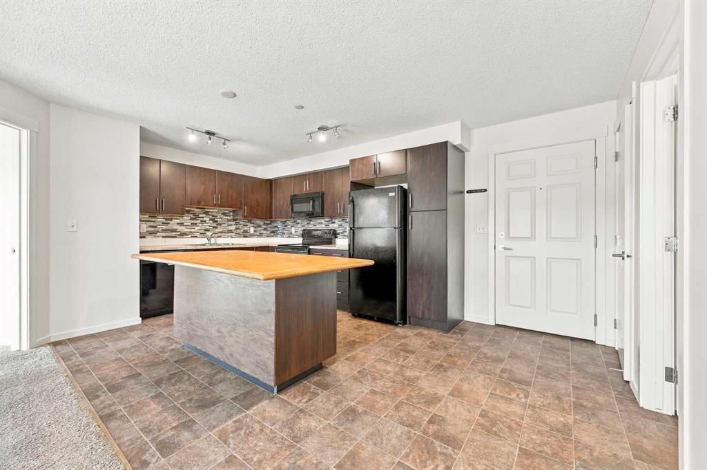 1306, 755 Copperpond Boulevard SE, Calgary — photo 4 of 28