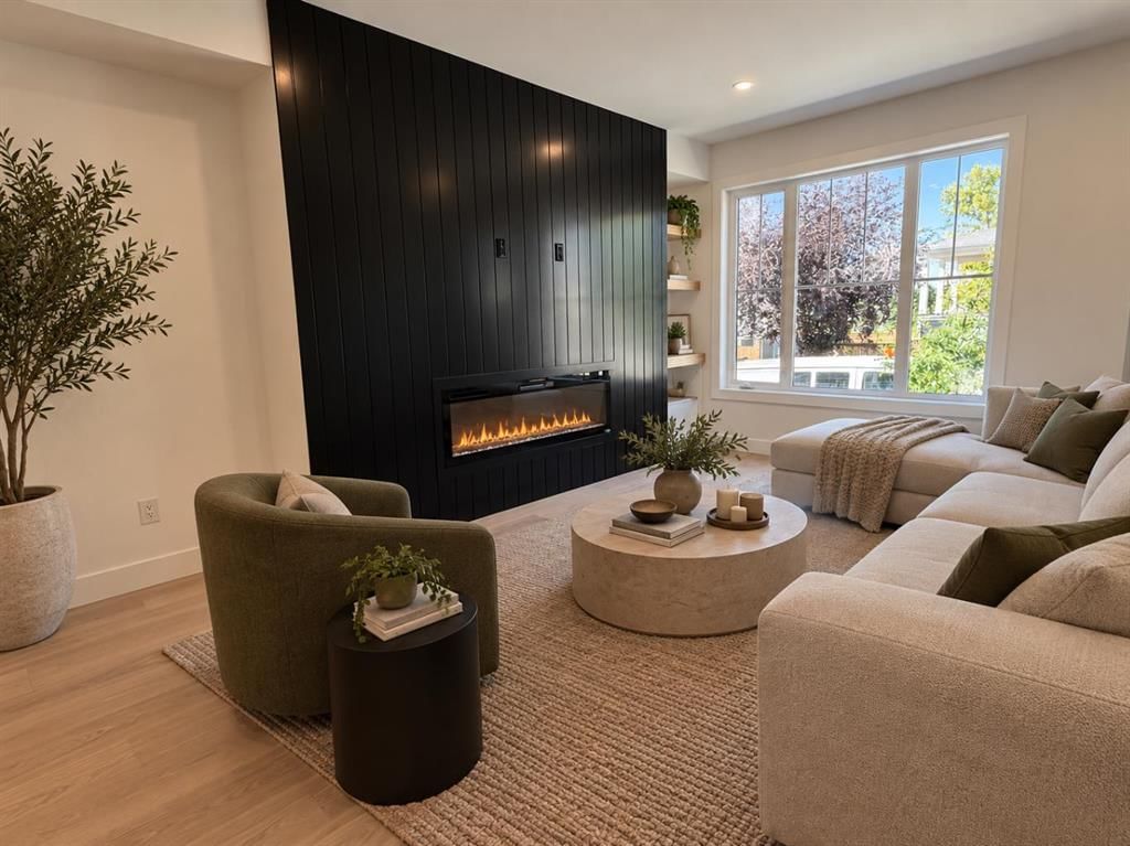 2236 44 Street NW, Calgary — photo 3 of 21
